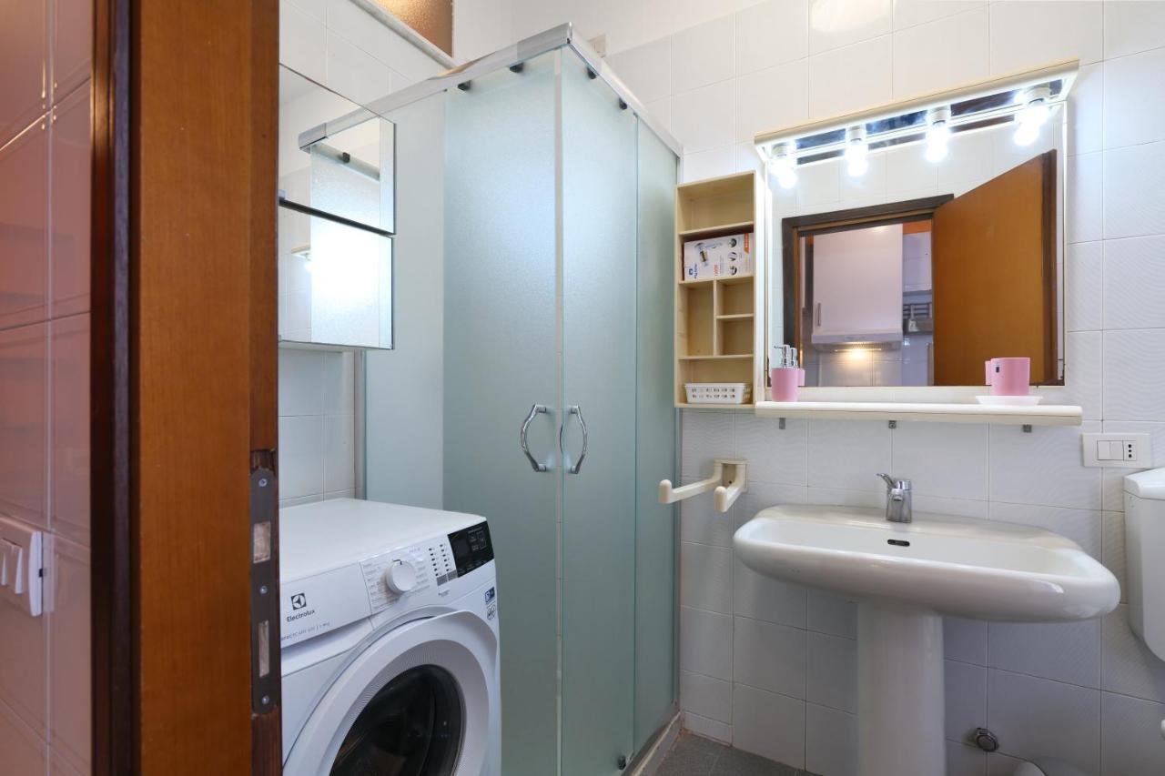 Primopiano - Melzo C Apartment Milan Luaran gambar